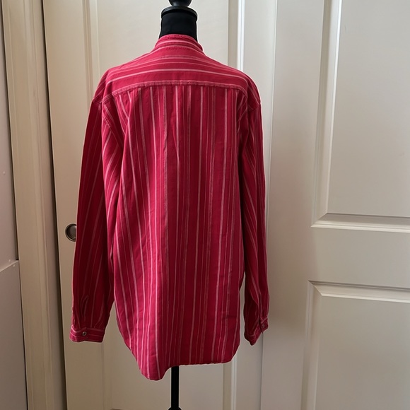 Scully Red and White Striped Men’s Size M Star Button Shirt - Picture 2 of 8